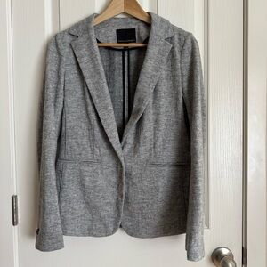 Banana Republic Grey Blazer Size 8 | Tailored One-Button Jacket
